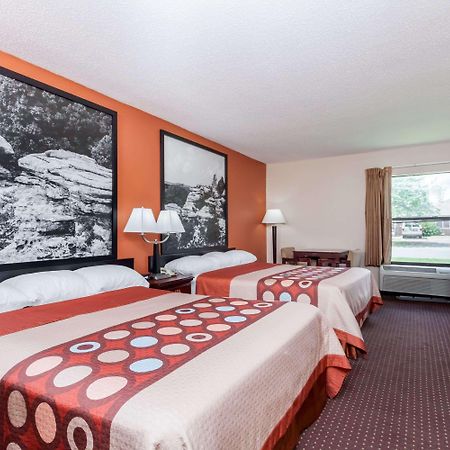Super 8 By Wyndham Harrisburg Hotel Luaran gambar