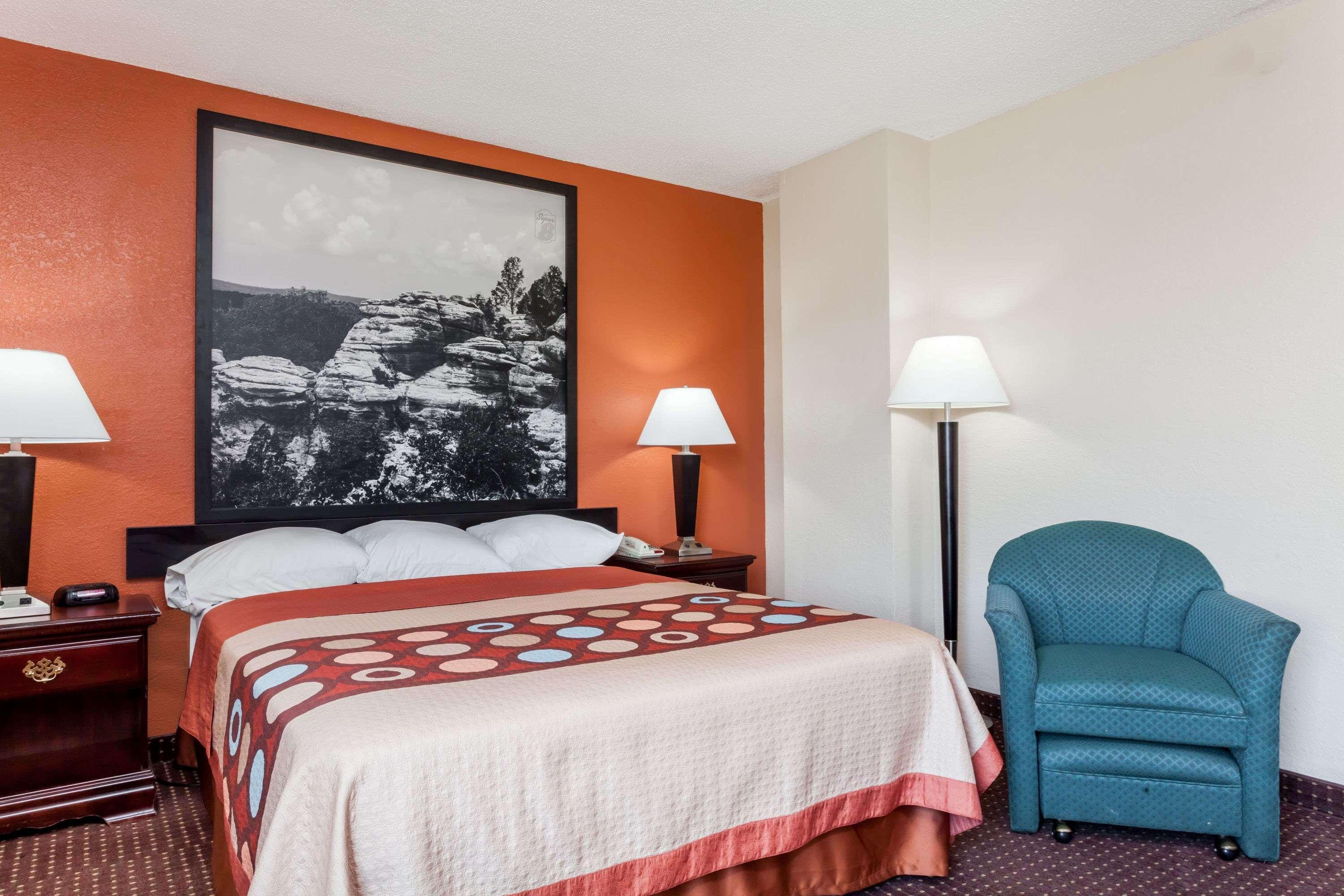 Super 8 By Wyndham Harrisburg Hotel Luaran gambar