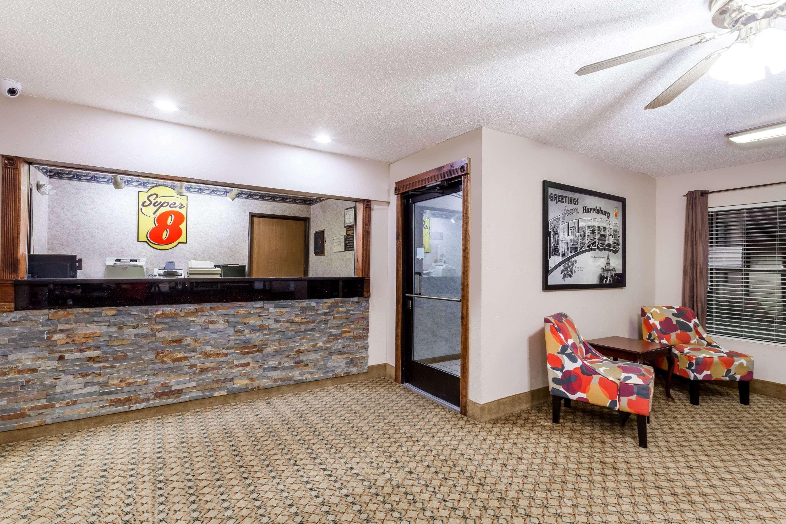 Super 8 By Wyndham Harrisburg Hotel Luaran gambar