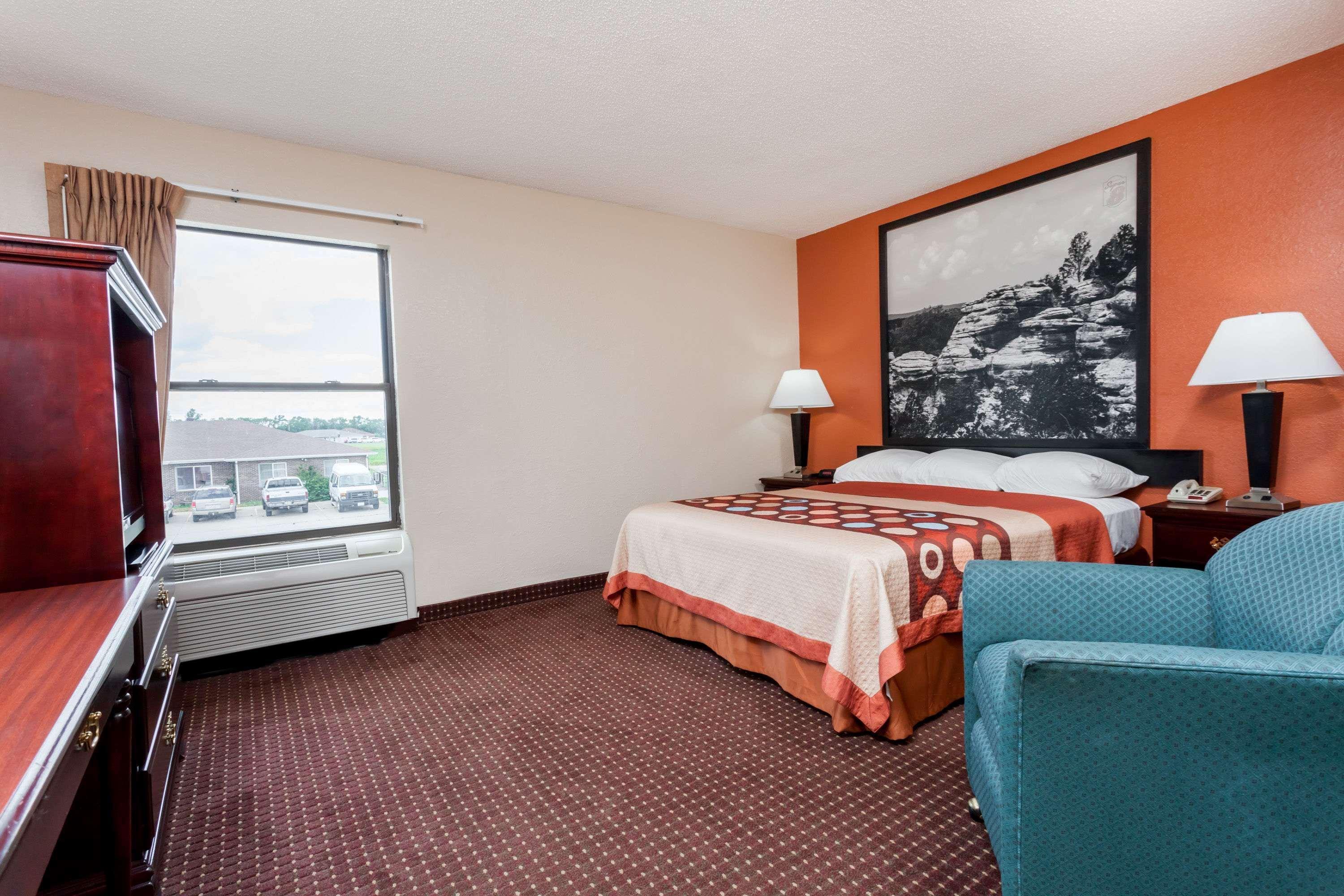 Super 8 By Wyndham Harrisburg Hotel Luaran gambar